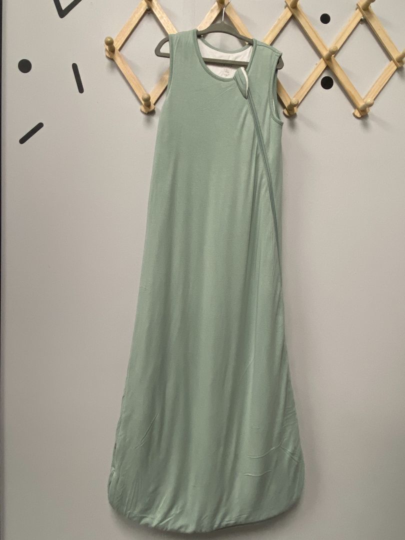 light green Kyte Baby Sleepsack, 2-3T?