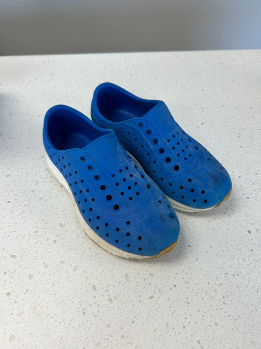 Blue Native Shoes, C10