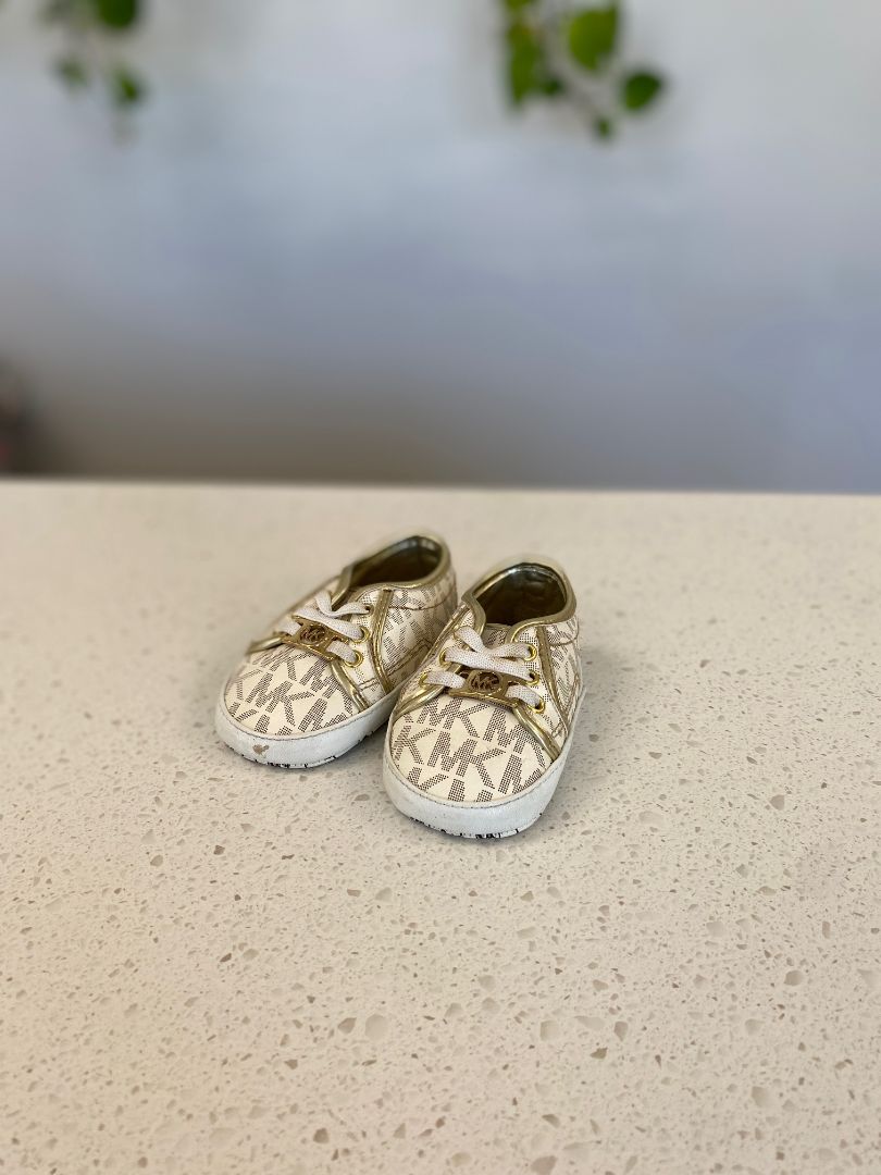 BNIB White + Gold Michael Kors Shoes, C2