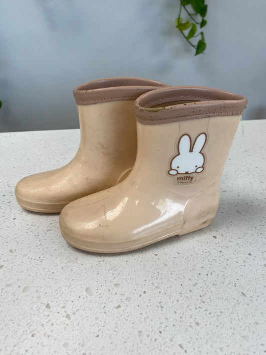 Pink Miffy Rain Boots, C5