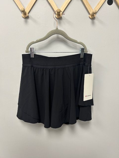 NWT Black Lululemon Tennis Skort, 8